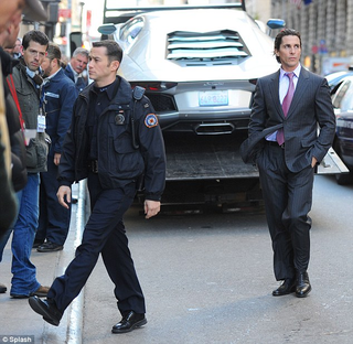 Illustration for article titled Dark Knight Rises Gallery (HuffPost, Daily Mail, Splash News, Blog)